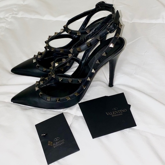 valentino rockstud noir pump